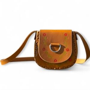 Wilsons Leather Vintage Brown Western Floral Embroidered Crossbody Saddle Bag
